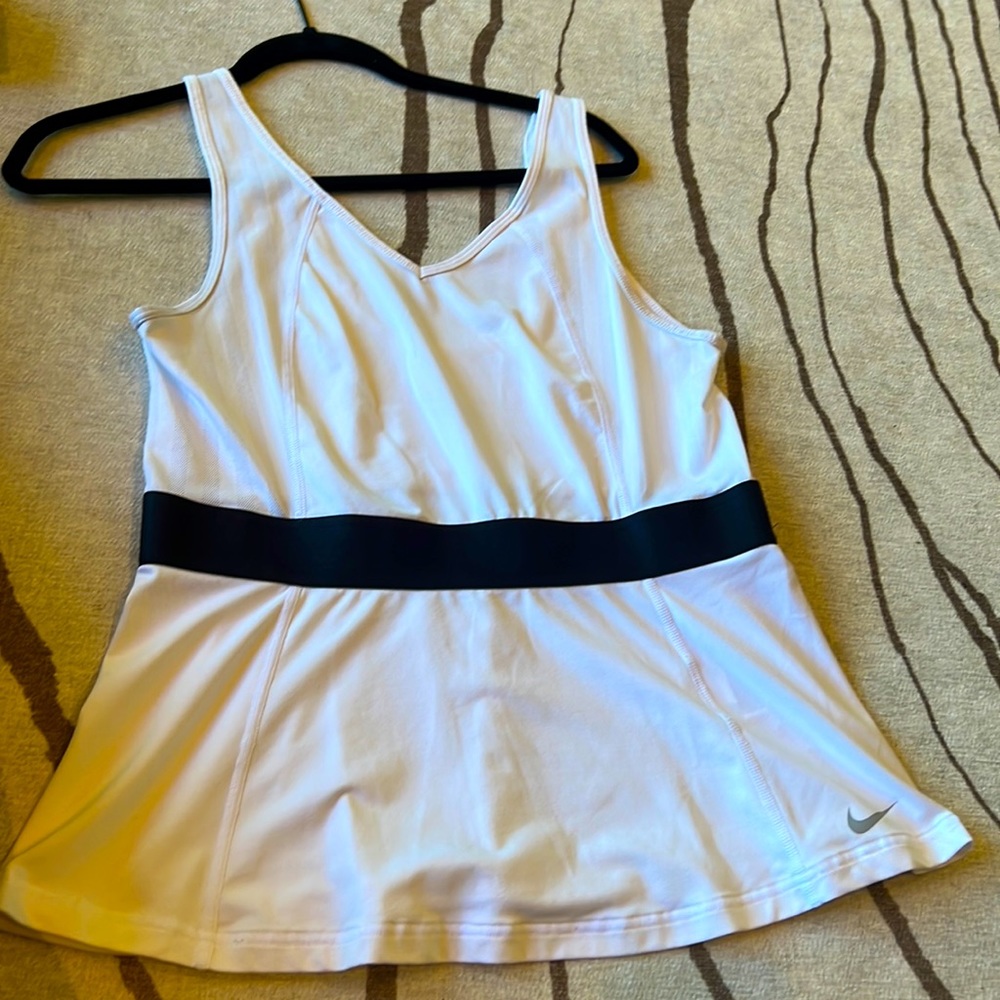 Nike sport Tank white and Black
